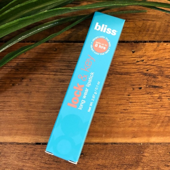 New bliss Lock & Key Long Wear Lipstick in color 'Rose to the Occasion' - Picture 2 of 7